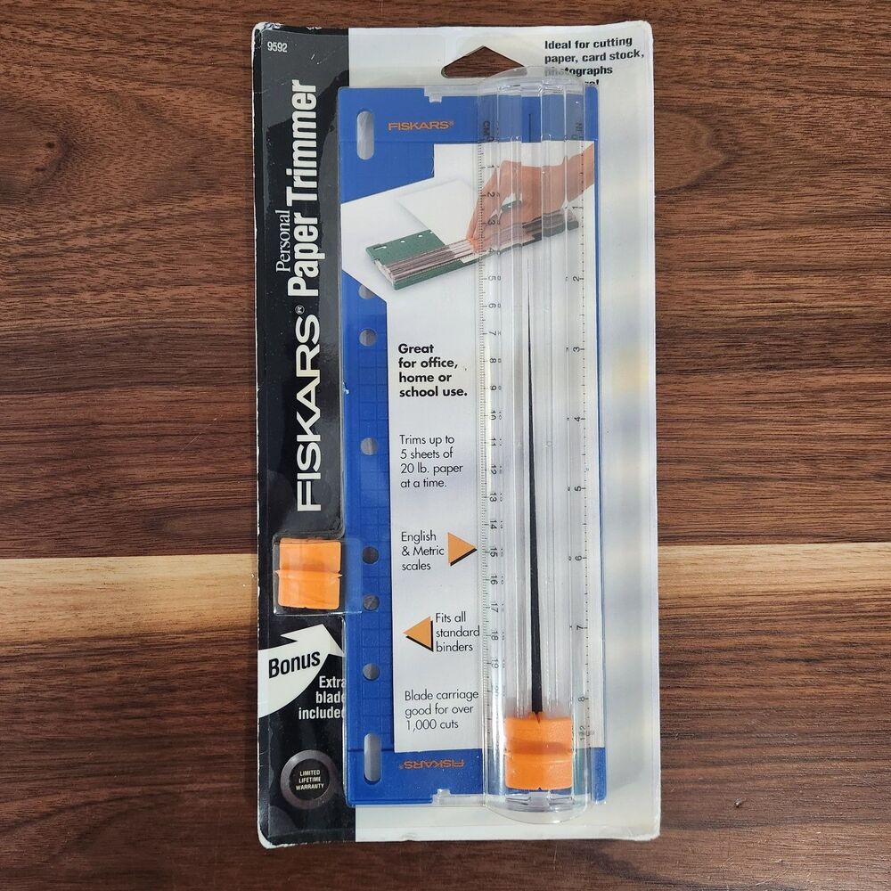 Fiskars 10” Personal Paper Trimmer With Extra Blade 9592 Scrapbooking Crafts